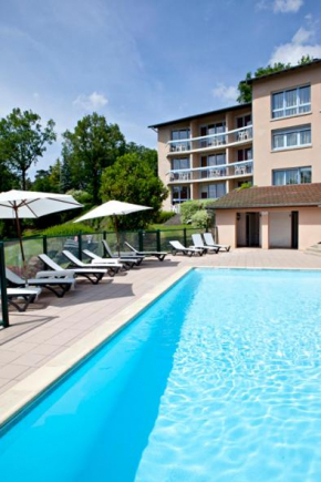 Hotels in Lacapelle-Viescamp